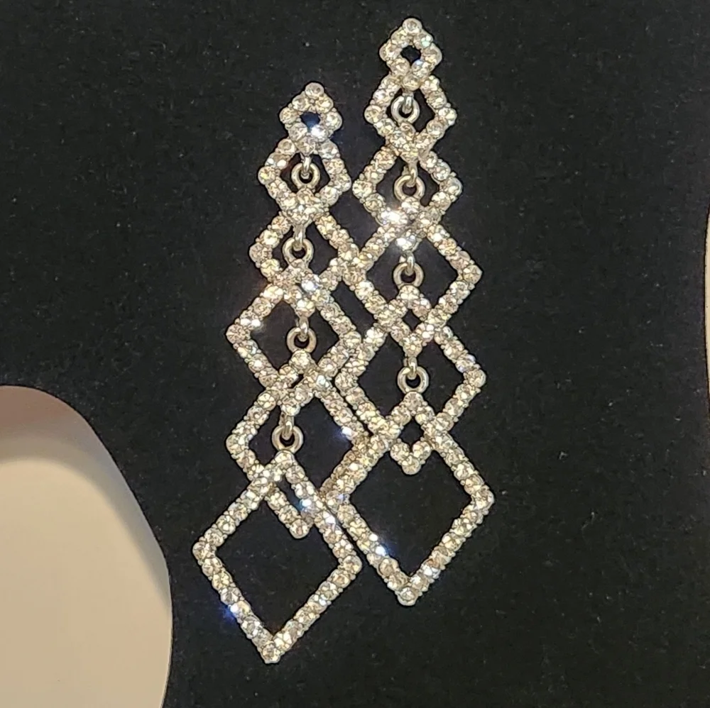 3” 2 Tier Diamond Shaped Rhinestone Dangle Earring Clear Silicone Back Stopper